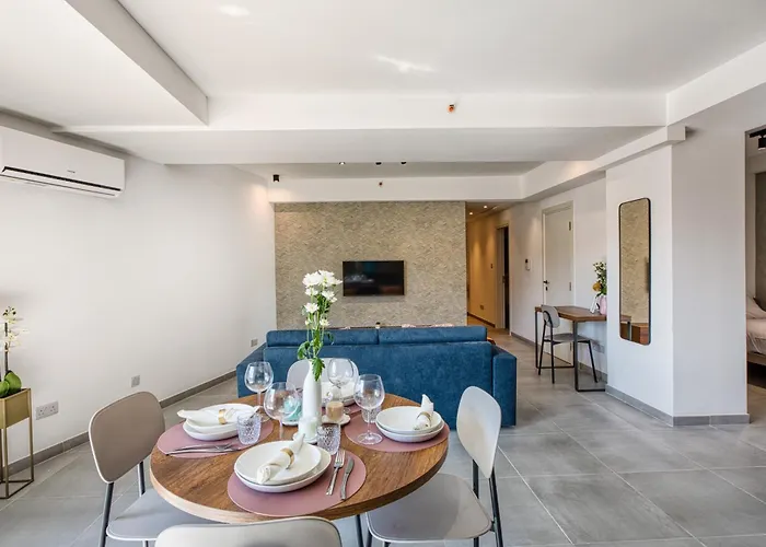 Cozy By Beyond Air At The Heart Of St Julians * St. Paul's Bay