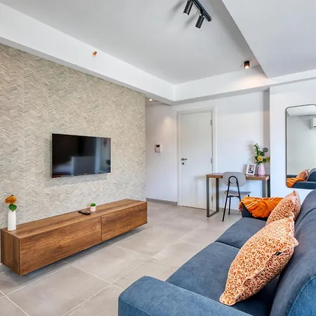 Cozy Heart Of St Julians Sleeps 5 Appartamento *