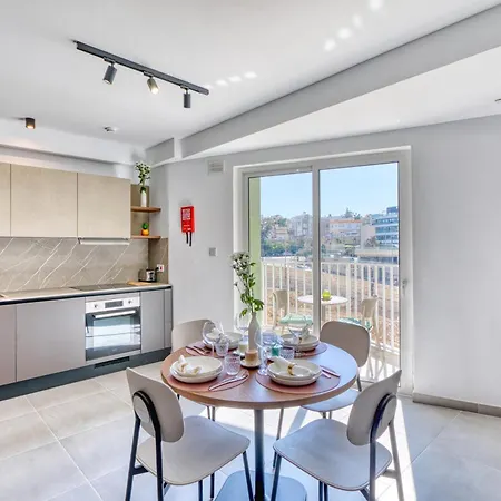 Appartamento Cozy Heart Of St Julians Sleeps 5 *