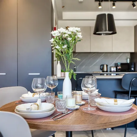 Cozy Heart Of St Julians Sleeps 5