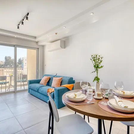 Appartamento Cozy Heart Of St Julians Sleeps 5 *