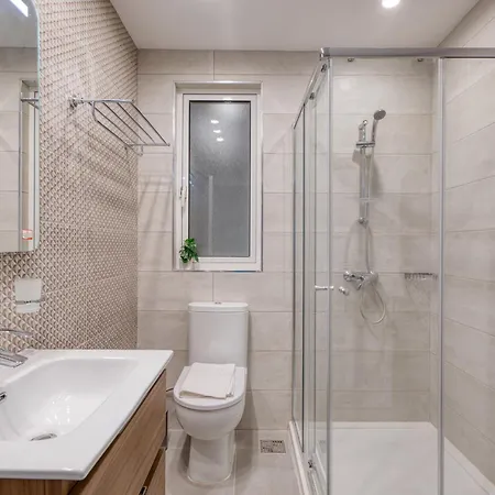 דירה Cozy Heart Of St Julians Sleeps 5 *